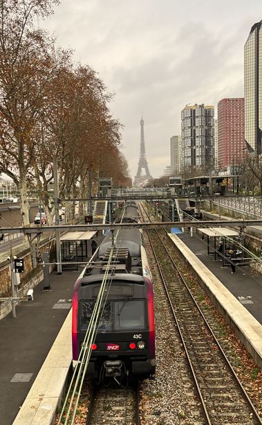 Photo du RER C en gare de Javel